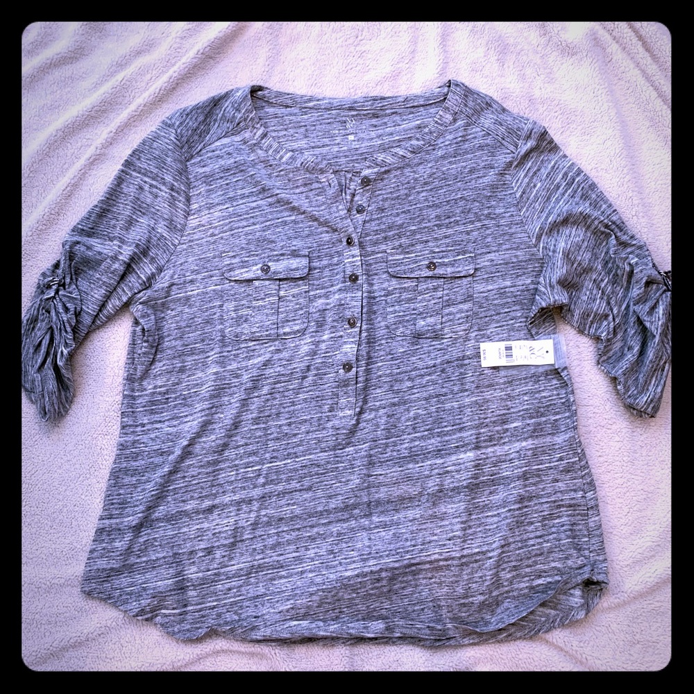 NWT NY&C 3/4 button neck tee